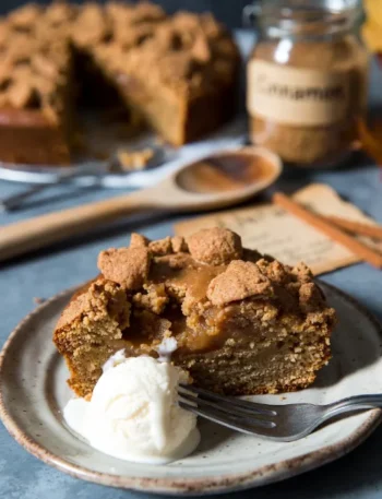 applesauce crumb cake recipe